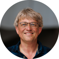 iov blr media, mlo, montessori lyceum oost, diplomauitreiking, opleiding tot montessori docent, montessori basiscursus OP, studiecentrum, op deze foto : frank kooijman